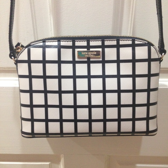 kate spade Handbags - NWOT Kate Spade Beige Black Crossbody Purse Bag